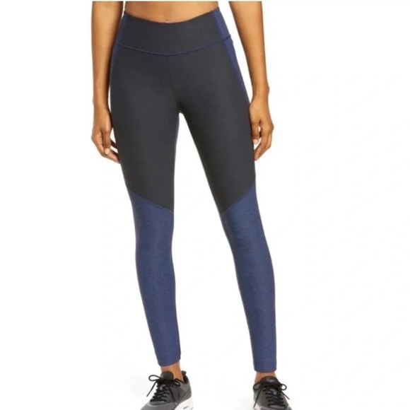 Womens Outdoor Voices 7/8 Two Tone Leggings, Size Small, Very Good Condition - Picture 1 of 6